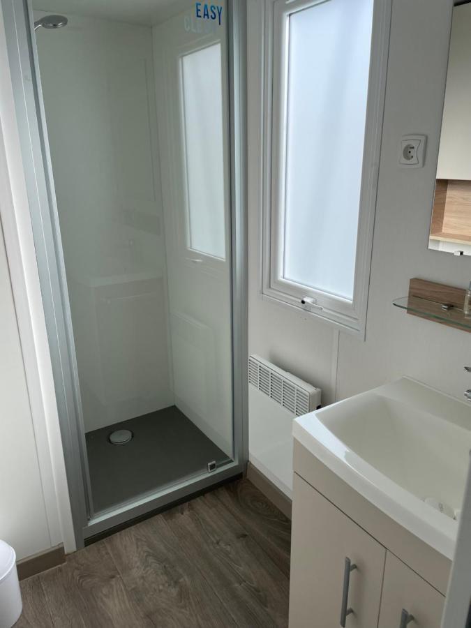 Mobil Home Valras Plage Les Sables Du Midi Exterior photo
